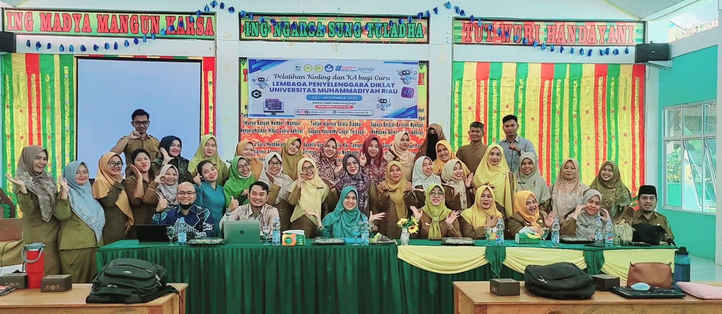 Dumai Siapkan Guru Melek Digital Kepala Dinas Pendidikan Buka Pelatihan Koding Kecerdasan Artifisial Di SDN 004 Teluk Binjai